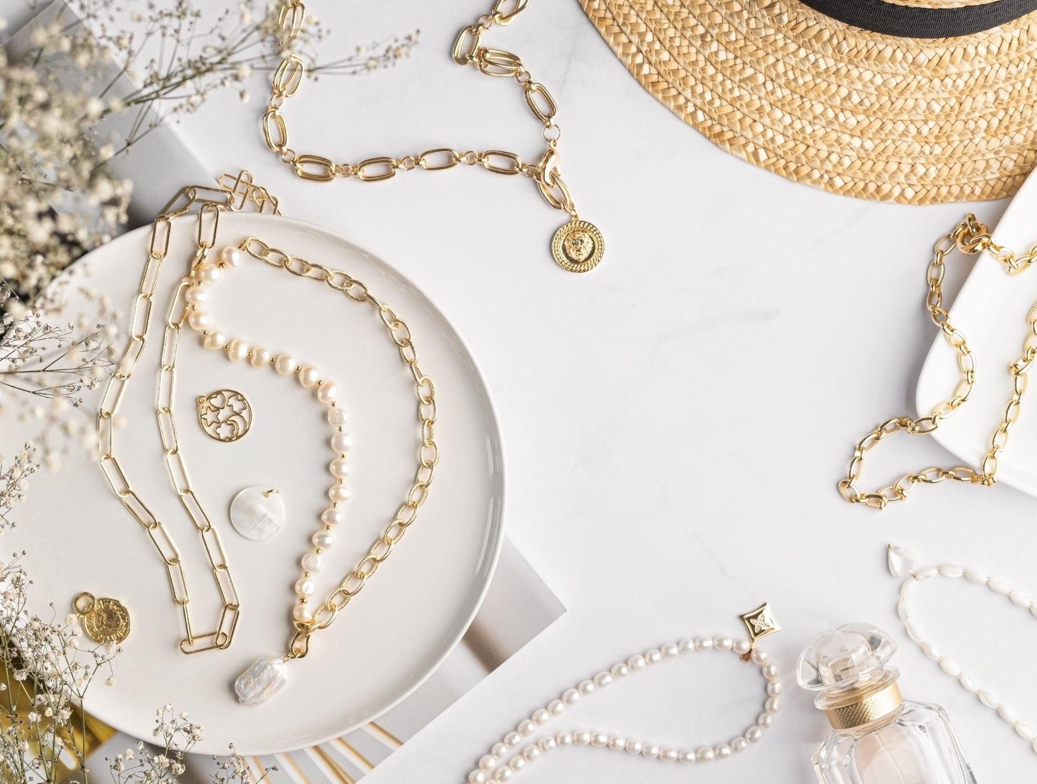 Buying in Bulk: How to Expand and Enhance Your Jewelry Collection