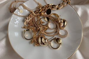 The Artistry of Wholesale Custom Jewelry Manufacturing